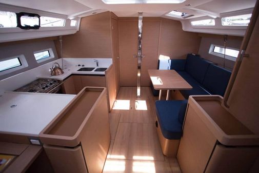 Jeanneau Sun Odyssey 440 image