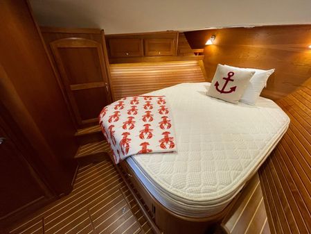 Sabre 48 Flybridge image