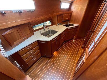 Sabre 48 Flybridge image