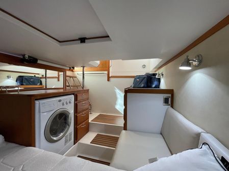 Sabre 48 Flybridge image