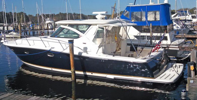 Tiara 3800 Open - main image