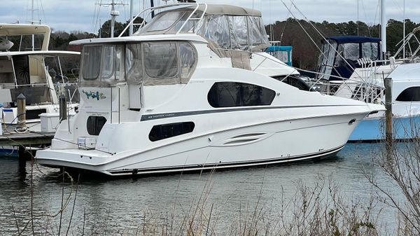 Silverton 39 Motor Yacht