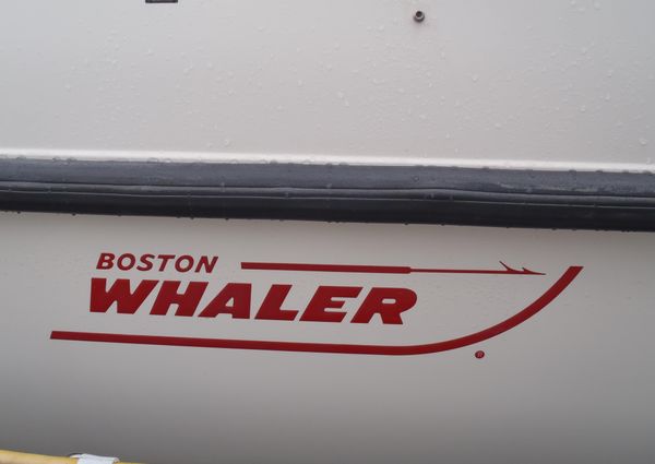 Boston-whaler 305-CONQUEST image