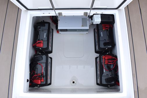 Belzona 325 Center Console image