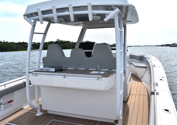 Belzona 325 Center Console image