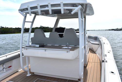 Belzona 325 Center Console image