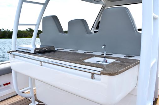 Belzona 325 Center Console image