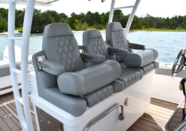 Belzona 325 Center Console image