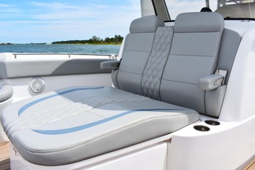 Belzona 325 Center Console image