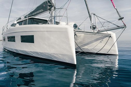 Aventura 37 Sail image