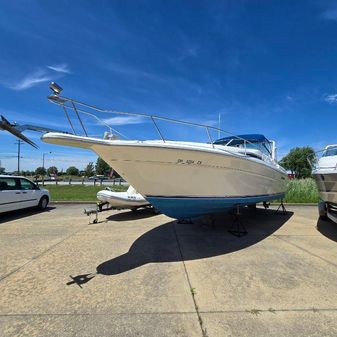 Sea Ray 330 Sundancer image