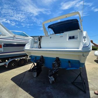 Sea Ray 330 Sundancer image