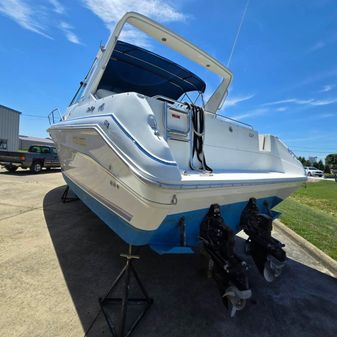 Sea Ray 330 Sundancer image