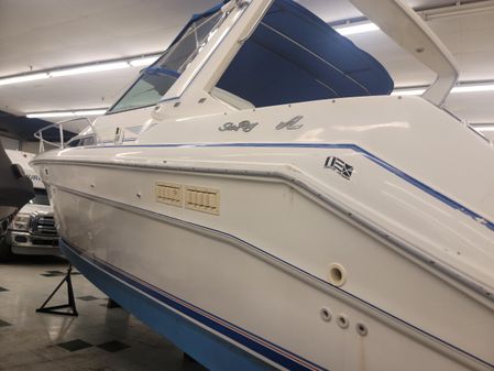 Sea Ray 330 Sundancer image