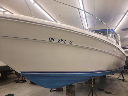 Sea Ray 330 Sundancer image