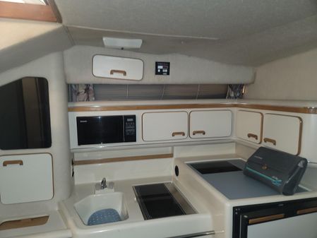 Sea Ray 330 Sundancer image