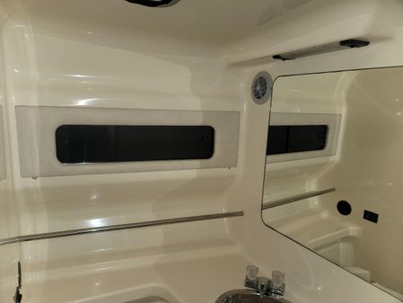 Sea Ray 330 Sundancer image