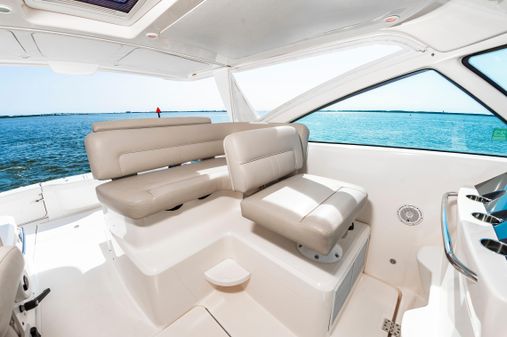 Tiara Yachts 4300 Open image