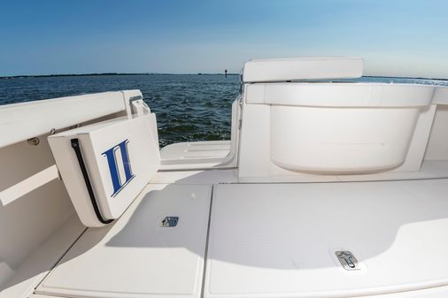 Tiara Yachts 4300 Open image