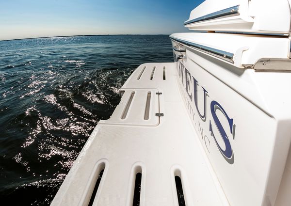 Tiara Yachts 4300 Open image