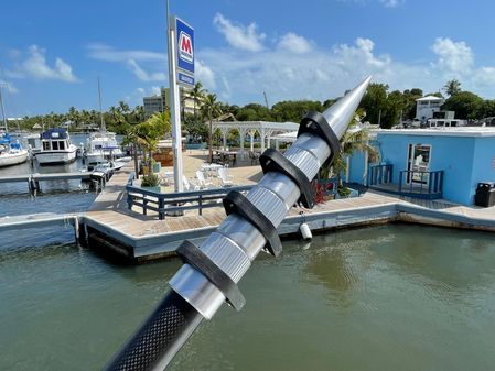 Everglades 395cc image