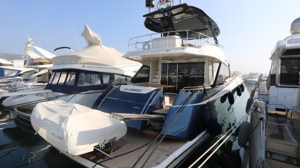 Monte Carlo Yachts 65