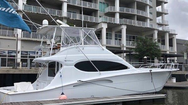 Hatteras 54 Convertible