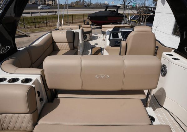 Harris Crowne 250 image