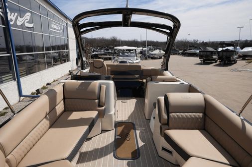 Harris Crowne 250 image