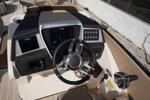 Harris Crowne 250 image