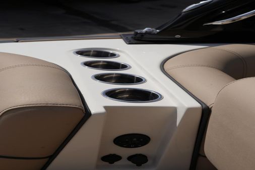 Harris Crowne 250 image