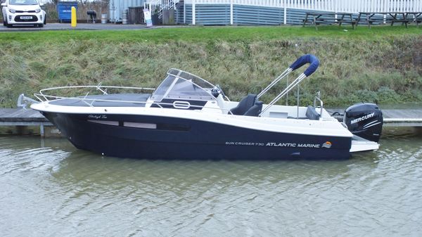 Atlantic 730 Sun Cruiser 