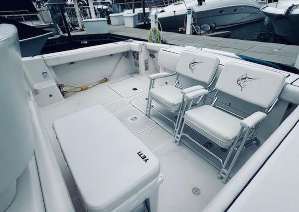 Tiara Yachts 3200 Open image