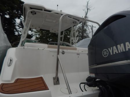 Robalo R247-DUAL-CONSOLE image