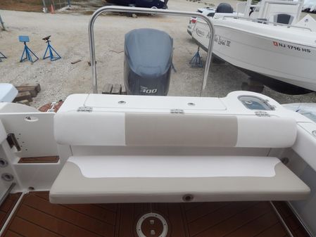 Robalo R247-DUAL-CONSOLE image