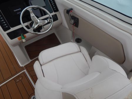 Robalo R247-DUAL-CONSOLE image