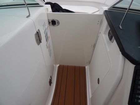 Robalo R247-DUAL-CONSOLE image