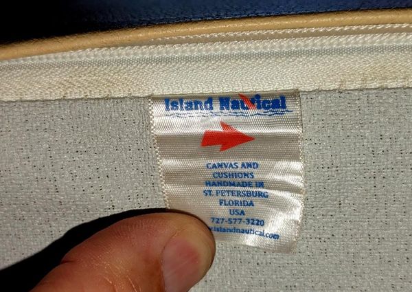 Island-packet 420 image