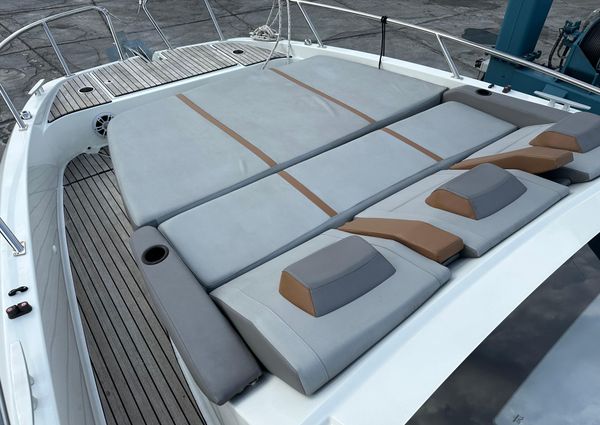 Beneteau Gran Turismo 32 image