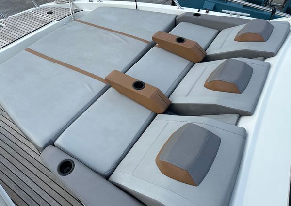 Beneteau Gran Turismo 32 image