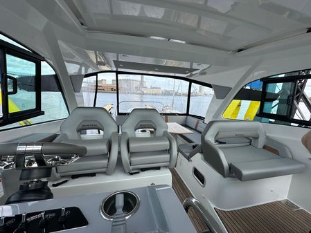 Beneteau Gran Turismo 32 image