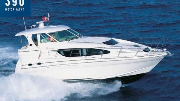 Sea Ray 390 Motor Yacht 