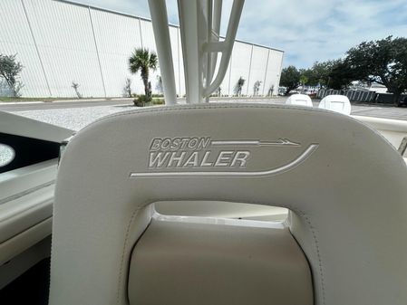 Boston-whaler 320-VANTAGE image