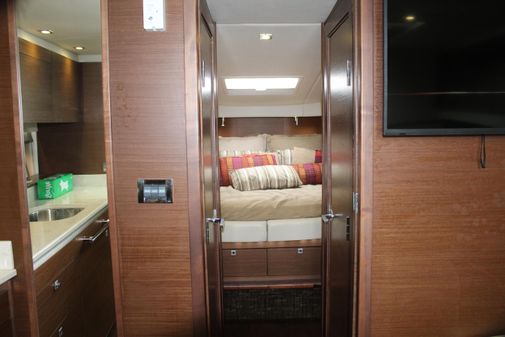 Sea Ray 470 Sundancer image