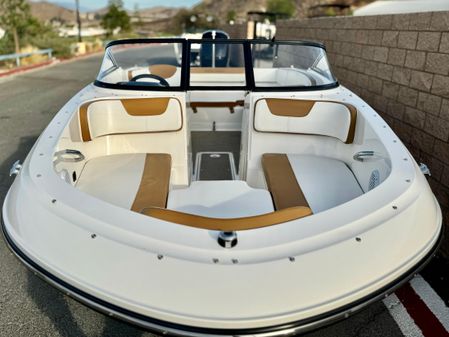 Bayliner VR4-BOWRIDER-OB image