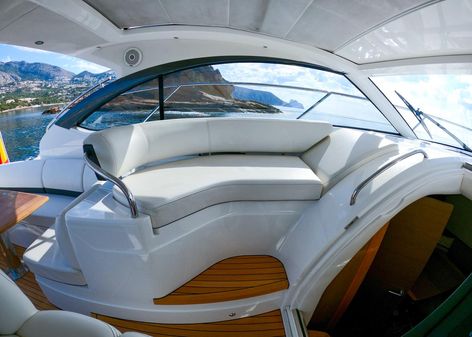 Princess Yachts V39 image