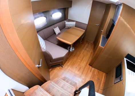 Princess Yachts V39 image