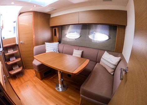 Princess Yachts V39 image