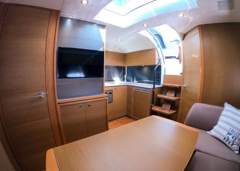 Princess Yachts V39 image