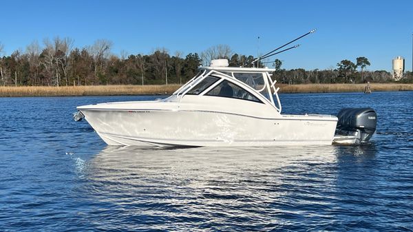Albemarle 31 Dual Console